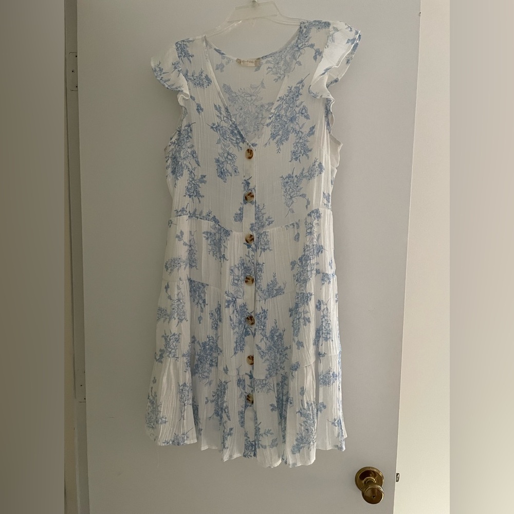 Altar’d State dress Size L